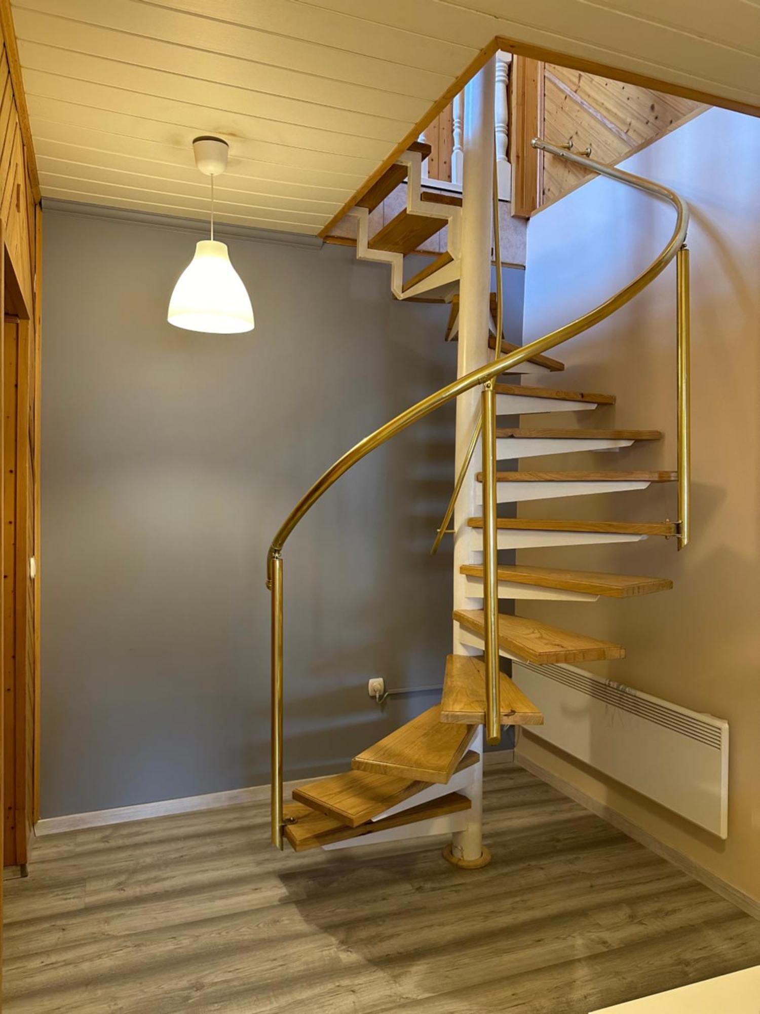 Andrea Apartman Buk